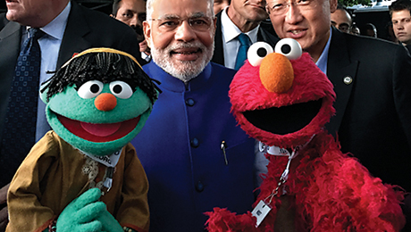 Sesame Street Muppet Raya教孩子们更好的卫生