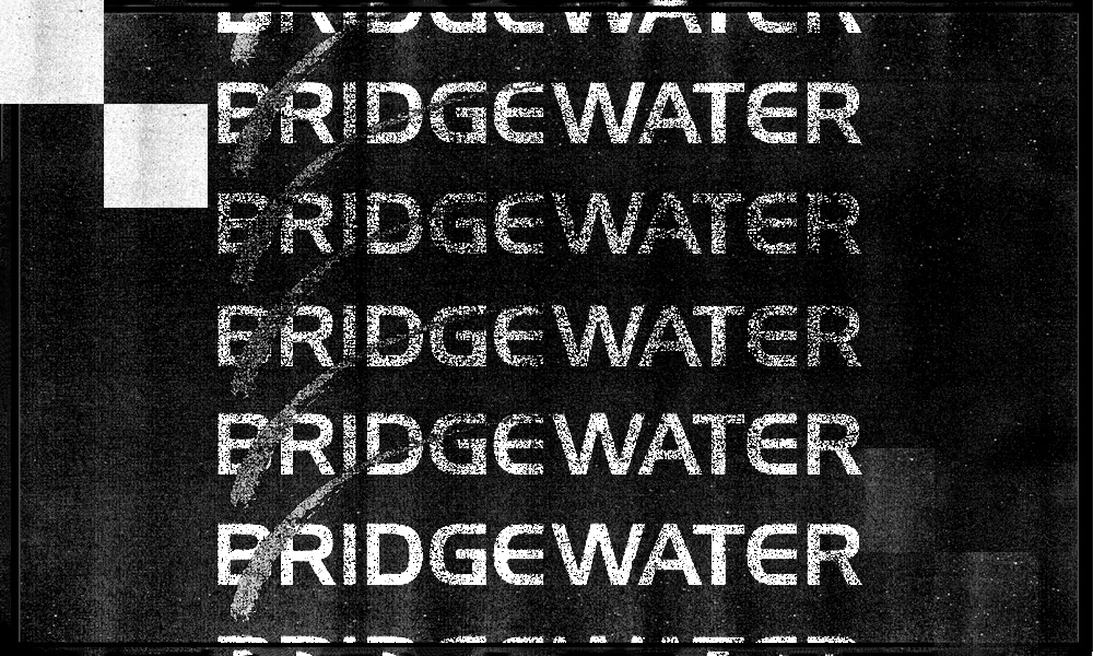Bridgewater的主要策略在4月份减少了亏损